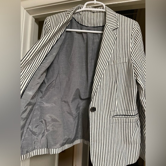 GUC Amitié Striped Blazer - Picture 3 of 7